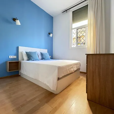 Pamis Sants, * Barcelona