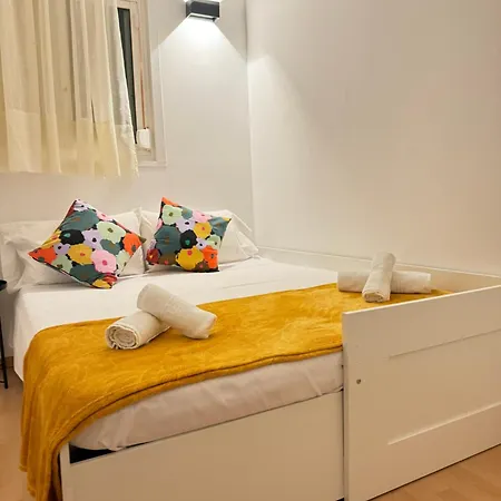 Pamis Sants, Apartment Barcelona
